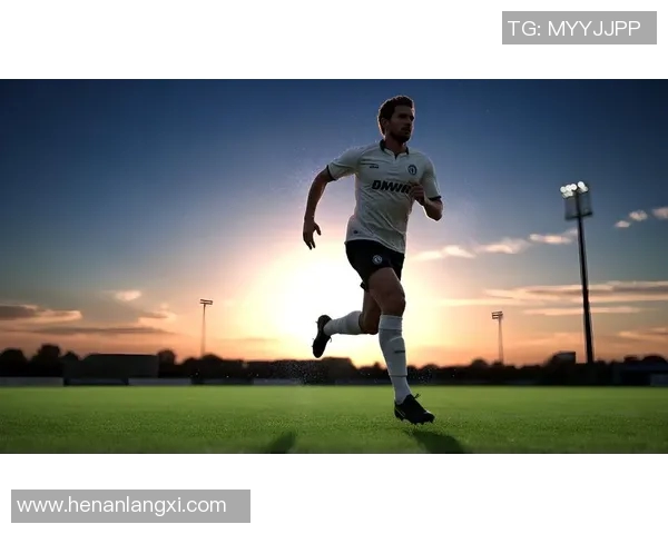 顶级球星高清足球壁纸大赏呈现绿茵场上激情瞬间收藏佳选