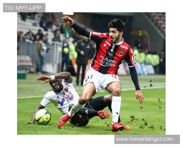 足球球星背后数字意义解析：从球衣号码看球员风格与历史传承